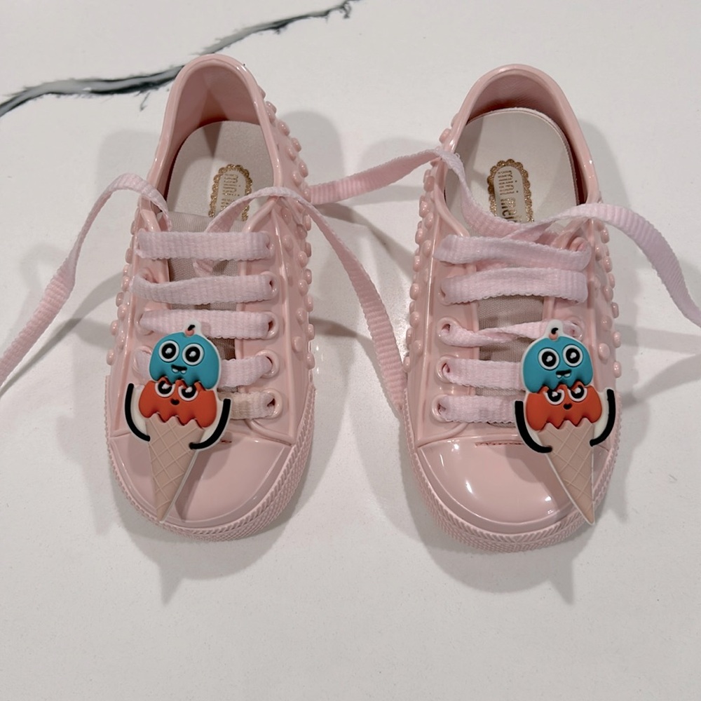 Mini Melissa